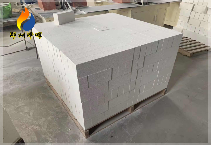莫來(lái)石輕質(zhì)磚